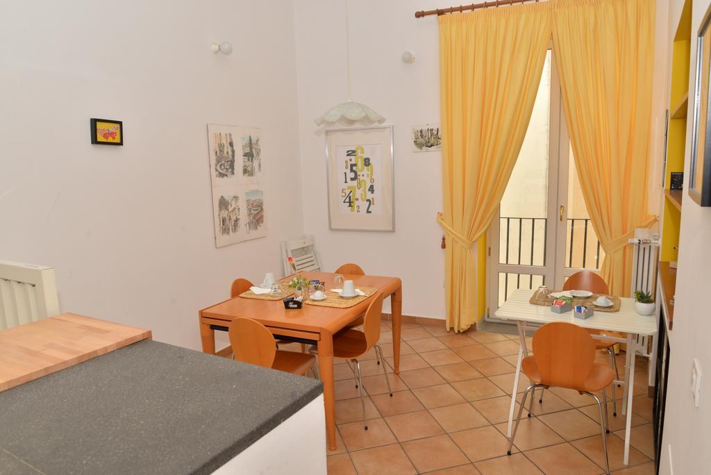 Bed and Breakfast Casa Lungomare à Salernes Extérieur photo